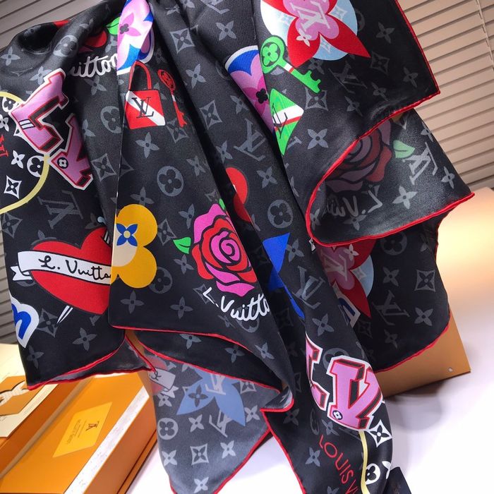 Louis Vuitton Scarf LVS00074